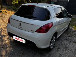 2012 Peugeot 308 I Рестайлинг, белый, 470000 рублей, вид 3