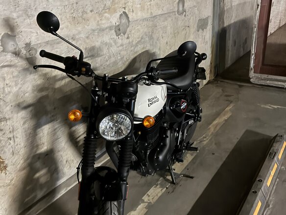 2024 Royal Enfield Hunter, белый, 315000 рублей