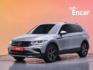 2021 Volkswagen Tiguan II Рестайлинг, серый, 2550000 рублей, вид 1