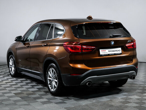 2015 BMW X1 20i sDrive II (F48), коричневый - вид 6