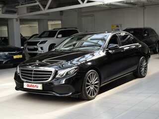2019 Mercedes-Benz E-Класс 200 V (W213, S213, C238), чёрный, 3130000 рублей, вид 3