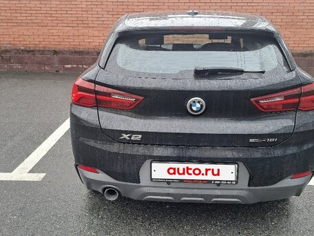 2020 BMW X2 sDrive18i I (F39), чёрный, 1900000 рублей, вид 2