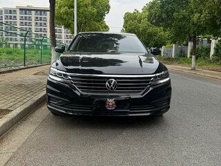 2022 Volkswagen Lavida III, чёрный, 1300111 рублей, вид 2