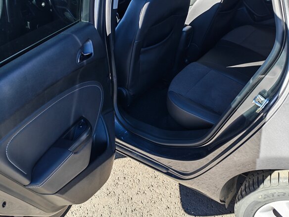2011 Opel Astra J, серый, 900000 рублей - вид 10