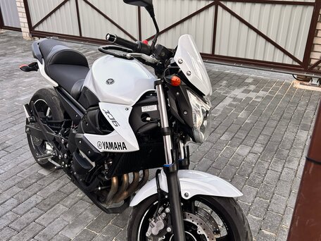 2012 Yamaha XJ600, белый, 460000 рублей, вид 1