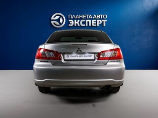2008 Mitsubishi Galant IX Рестайлинг 2, серебристый, 580000 рублей, вид 5
