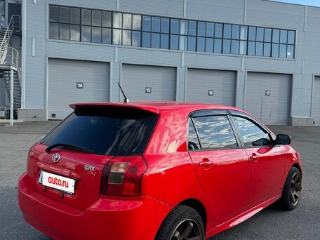 2002 Toyota Corolla Runx IX (E120, E130), красный, 750000 рублей, вид 4