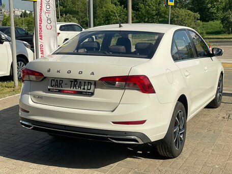 2023 Skoda Rapid II, белый, 1737000 рублей, вид 5