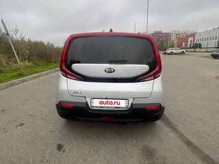 2019 Kia Soul III, серебристый, 1750000 рублей, вид 3