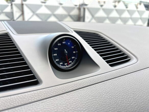 2021 Porsche Cayenne III, серый, 7390000 рублей - вид 27