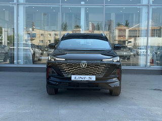 2025 Changan UNI-S I, чёрный, 3179900 рублей, вид 4