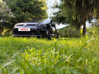 2014 Volkswagen Golf R VII, чёрный, 2250000 рублей, вид 5