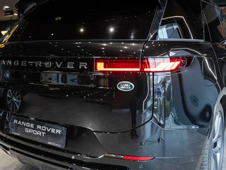 2022 Land Rover Range Rover Sport P400 MHEV III, чёрный, 16990000 рублей, вид 4