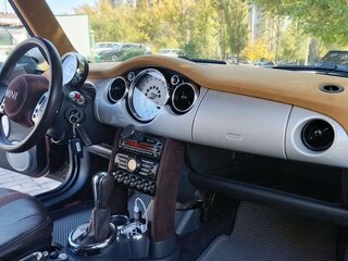 2002 Mini Hatch Cooper I (R50), красный, 600000 рублей, вид 2