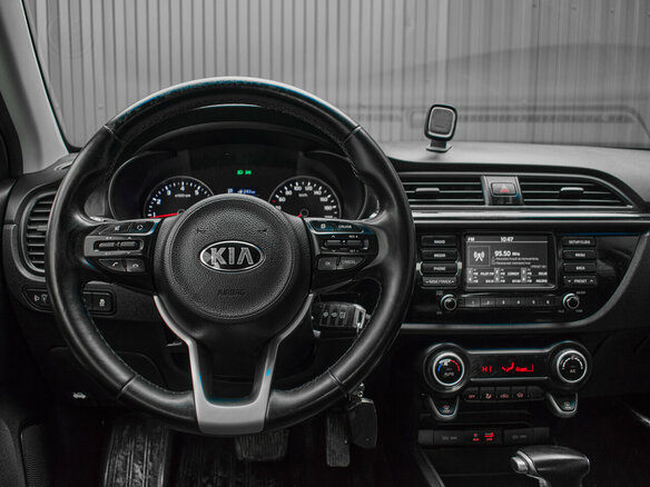 2017 Kia Rio IV, белый, 1160000 рублей - вид 11