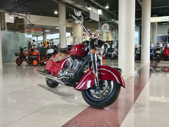 2015 Indian Chief, красный, 900000 рублей - вид 5