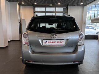 2010 Toyota Verso I, серый, 1095000 рублей, вид 4