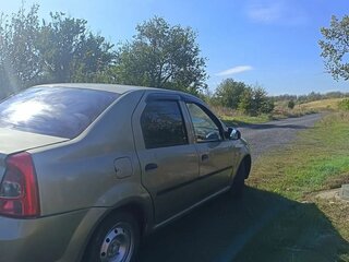 2011 Renault Logan I Рестайлинг, бежевый, 280000 рублей, вид 3