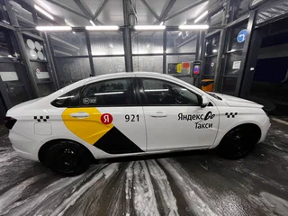2024 Lada (ВАЗ) Vesta I Рестайлинг (NG), белый, 850000 рублей, вид 3
