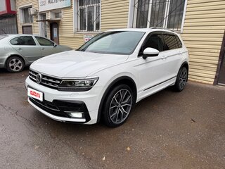 2020 Volkswagen Tiguan II, белый, 3499000 рублей, вид 2