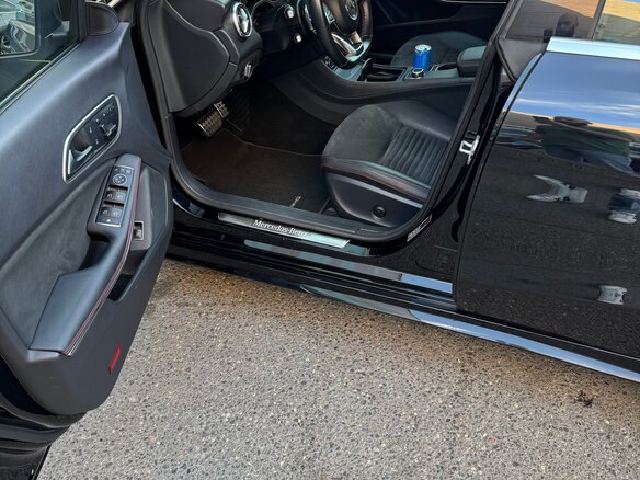 2015 Mercedes-Benz CLA 200 I (C117, X117), чёрный, 2080000 рублей - вид 7