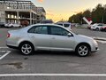 2010 Volkswagen Jetta V, серебристый - вид 5