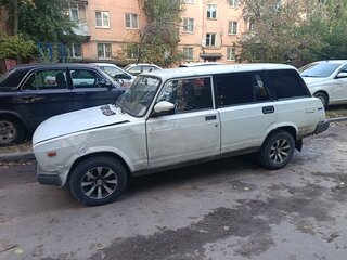 1990 Lada (ВАЗ) 2104 5-speed, белый, 50000 рублей, вид 4