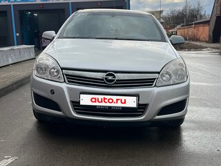 2008 Opel Astra H Рестайлинг, серебристый, 390000 рублей, вид 2