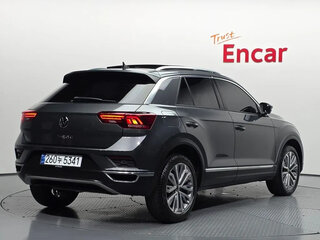 2021 Volkswagen T-Roc I Рестайлинг, серый, 2300000 рублей, вид 2