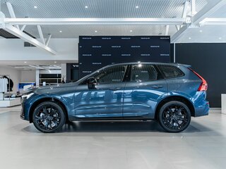 2026 Volvo XC60 II Рестайлинг 2, синий, 9900000 рублей, вид 3