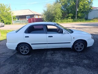 1999 Suzuki Cultus III Рестайлинг, белый, 155000 рублей, вид 2