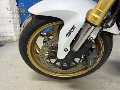 2012 Honda CB 1000R, белый, 649000 рублей, вид 4
