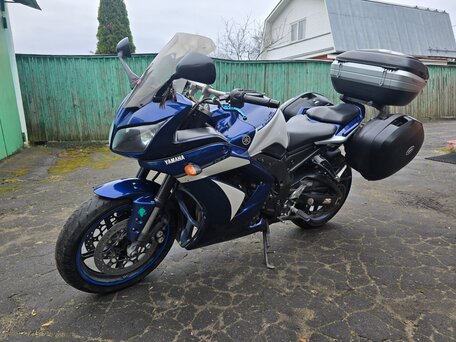 2011 Yamaha FZ1, синий, 629000 рублей, вид 2