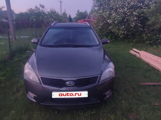 2011 Kia Ceed I Рестайлинг, серебристый, 640000 рублей, вид 1