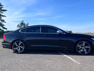 2017 Volvo S90 II, чёрный, 2400000 рублей, вид 2