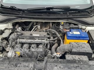 2019 Hyundai Solaris II, белый, 816000 рублей, вид 5