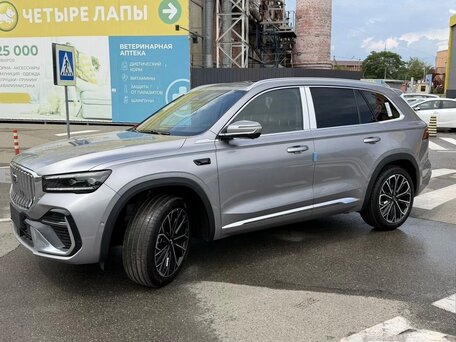 2026 Geely Monjaro (Xingyue L) I Рестайлинг 2 (China Market), серебристый, 3950000 рублей, вид 3