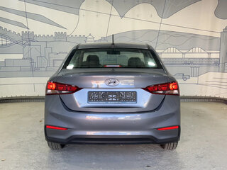 2019 Hyundai Solaris II, серый, 1127000 рублей, вид 4