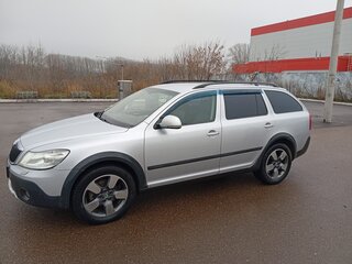 2012 Skoda Octavia Scout II (A5) Рестайлинг, серый, 1270000 рублей, вид 1