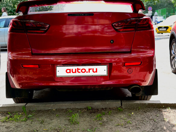 2008 Mitsubishi Lancer X, красный, 599999 рублей - вид 8
