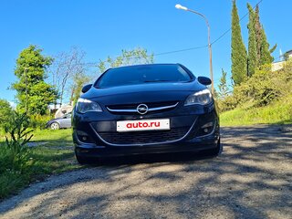 2013 Opel Astra J Рестайлинг, чёрный, 725000 рублей, вид 4