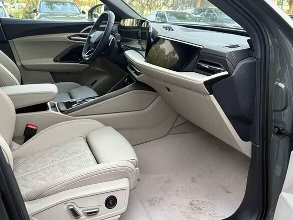 2026 Audi Q5 L III (GU), серый, 5720000 рублей - вид 8