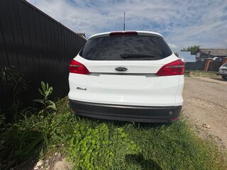 2017 Ford Focus III Рестайлинг, белый, 543000 рублей, вид 3
