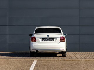2016 Volkswagen Polo V Рестайлинг, белый, 995000 рублей, вид 5