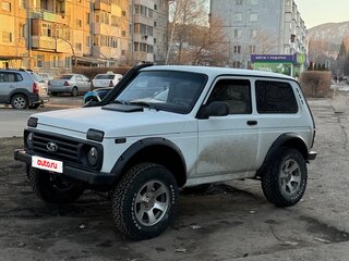 2002 Lada (ВАЗ) 2121 (4x4) I Рестайлинг, белый, 585000 рублей, вид 1