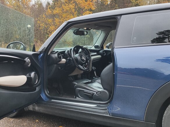 2014 Mini Hatch Cooper S III (F55/F56), синий, 2100000 рублей - вид 13
