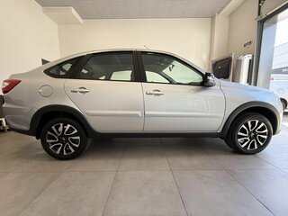 2026 Lada (ВАЗ) Granta Active Cross I Рестайлинг, серебристый, 1411000 рублей, вид 3