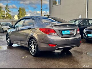 2012 Hyundai Solaris I, серебристый, 680000 рублей, вид 3