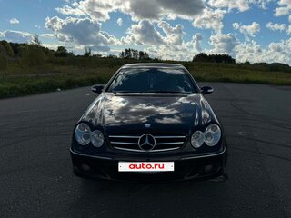 2007 Mercedes-Benz CLK-Класс 200 II (W209) Рестайлинг, чёрный, 990000 рублей, вид 2