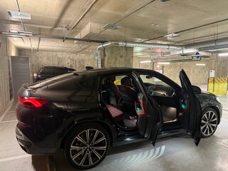 2020 BMW X6 M50d III (G06), чёрный, 7300000 рублей, вид 4